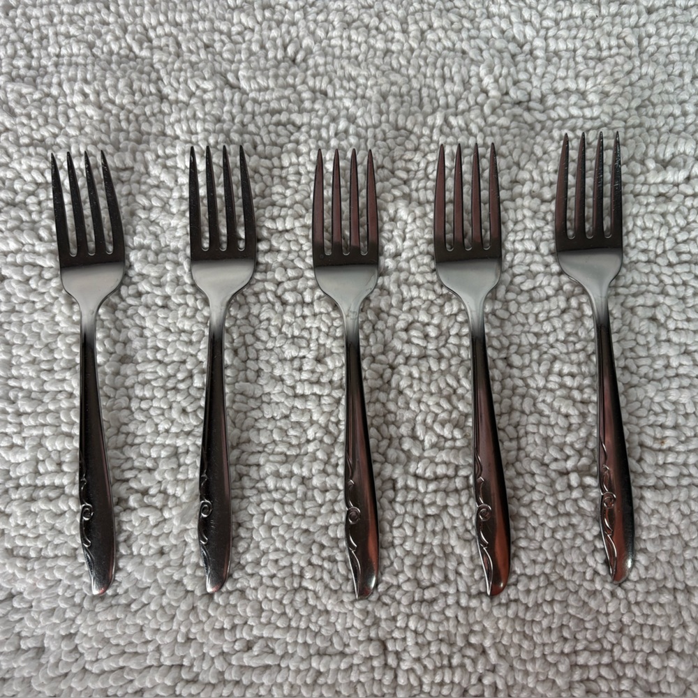 Oneida Decorators Mermaid Stainless Steel Salad Forks Flatware 5pcs